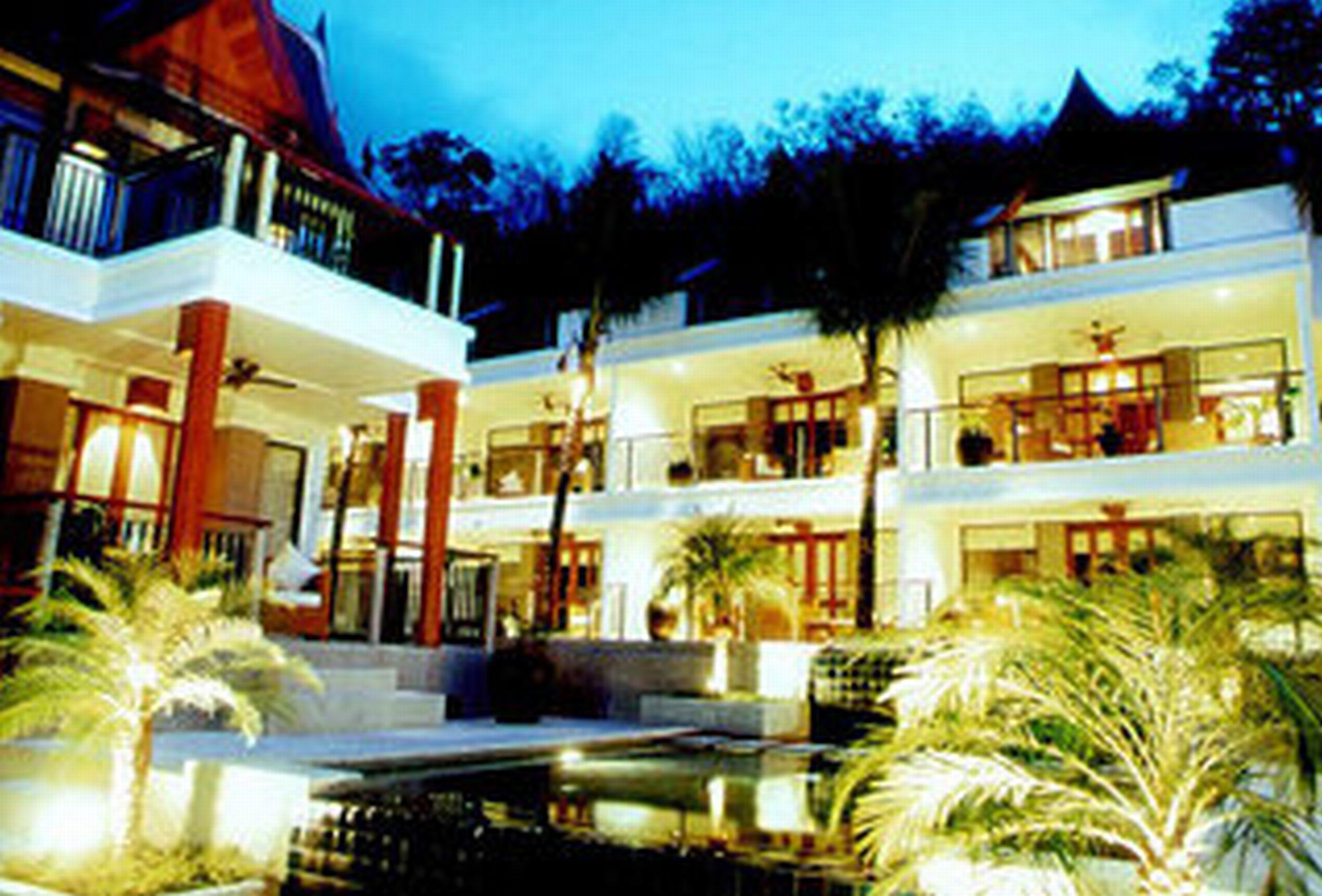 Baan Yin Dee Boutique Resort Phuket - Sha Plus Patong Exterior foto