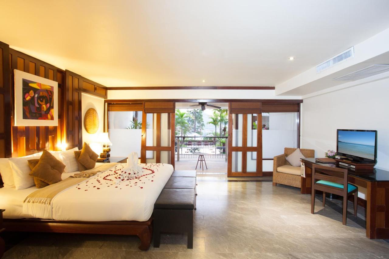 Baan Yin Dee Boutique Resort Phuket - Sha Plus Patong Exterior foto