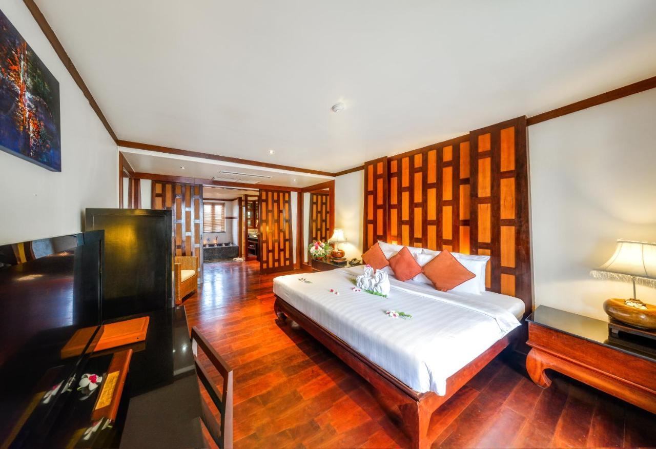 Baan Yin Dee Boutique Resort Phuket - Sha Plus Patong Exterior foto